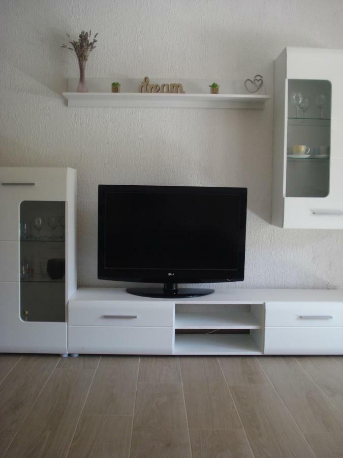 Apartment Premantura Exteriör bild